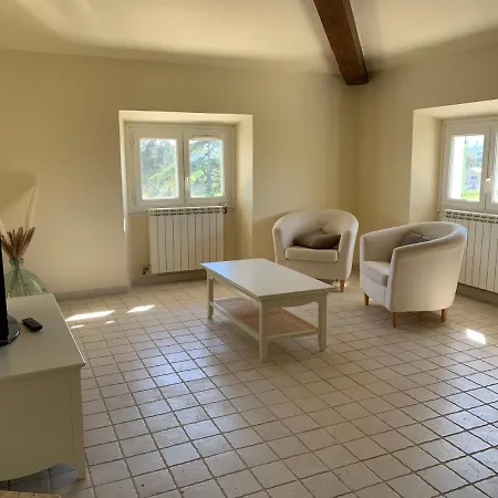 度假居 Le Chateau Des Anglades 耶尔