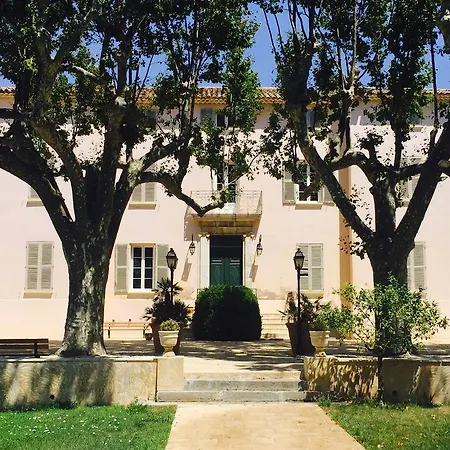 Le Chateau Des Anglades *